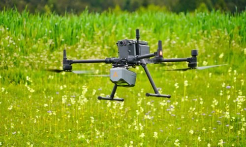 f03547a2-bf7b-46c7-b98c-c4d78e161d0b